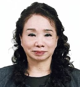 Maria Chen